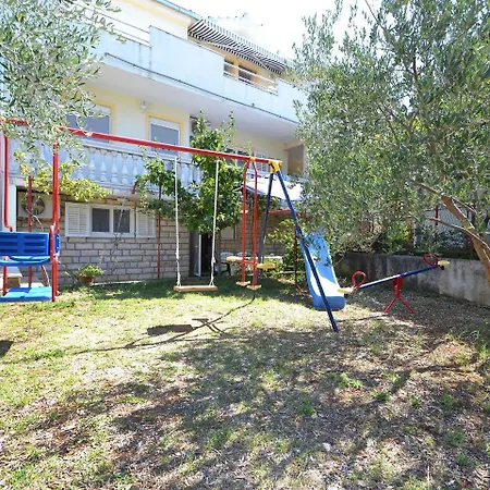 Apartment Ana-3 *
